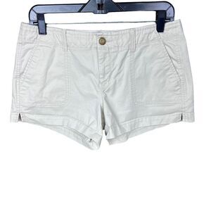 Old Navy Shorts Favorite Khaki Low Rise 4 Pocket Zip Button Front Closure Women